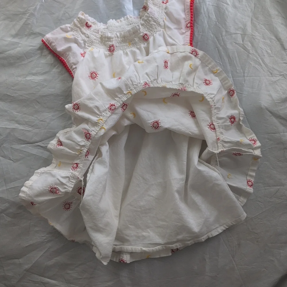 Genuine Kid from Oshkosh Girl's Dress 12M Moon & Sun Embroidered‎ Ivory/Orange
